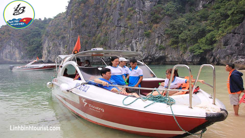 Thuê cano đi Vịnh Lan Hạ Cát Bà