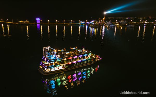 Du Thuyền IRIS Cruise