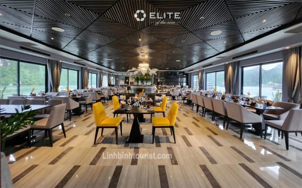 Du Thuyền Elite of the Seas